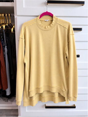 Women's Easel Yellow Sweatshirt Size S